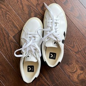 Veja sneakers
